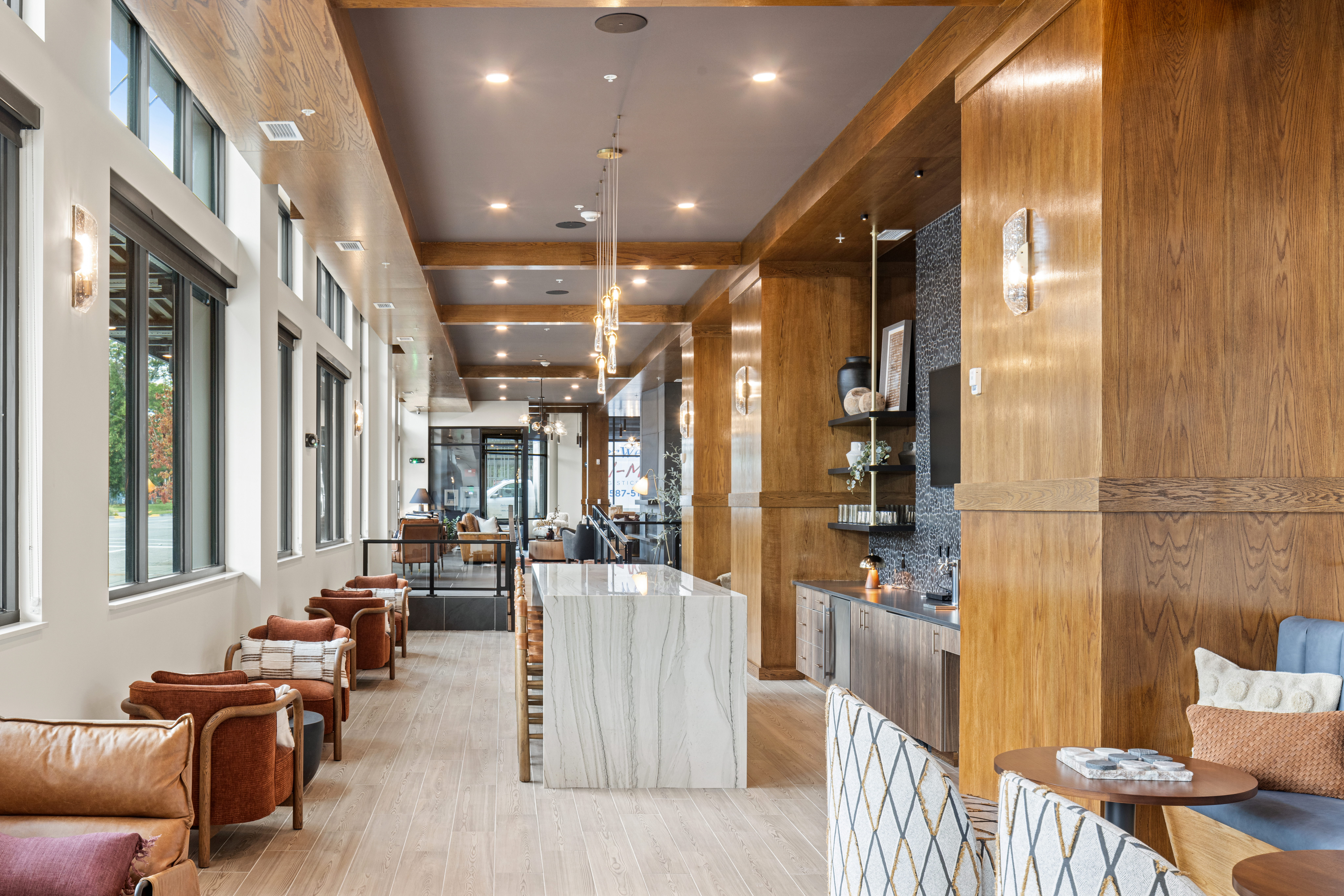 Freestone Bar and Lounge